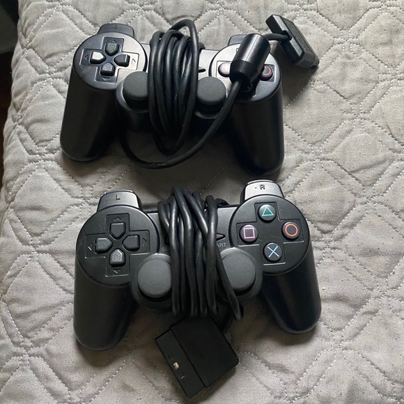 Play station 2 +bundle - Picture 4 of 4